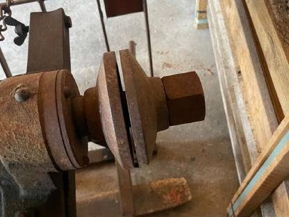 Bild 6:Brennholzkreissäge