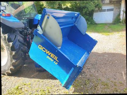 Bild 3:Heckkiste Göweil GHU12-220