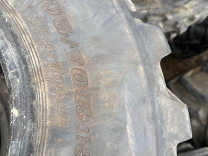 Bild 6:Reifen 405/70R18 (15.5/70R18) Dunlop SP T9 EM Dumper