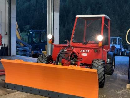 Schneepflug Metrac Kleintraktor Deleks 2m
