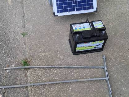 Bild 5:Ako Solar Weidezaungerät