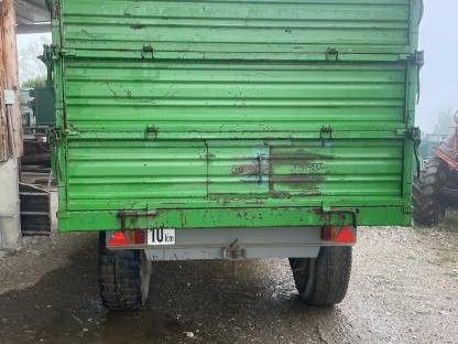 Bild 2:Kipper Pühringer  11 m3