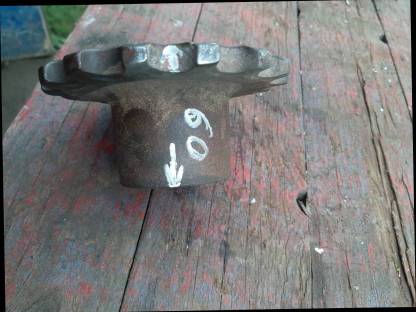 Bild 2:Kettenrad Miststreuer Kratzbodenantrieb