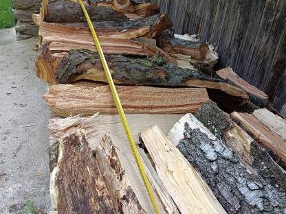 Bild 4:Brennholz, hart