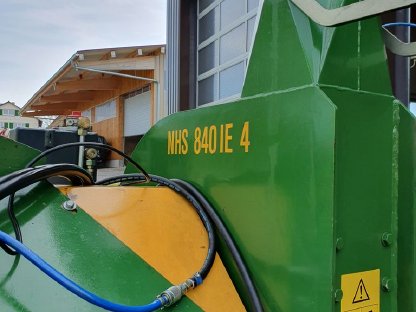 Bild 3:Holzhäcksler NHS 840 IE 4, sehr guter Zustand