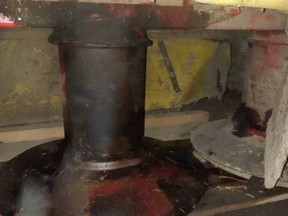 Bild 2:Frontmähwerk Pöttinger Cat 310