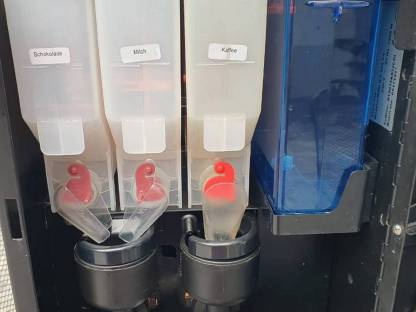 Bild 4:Kaffeevollautomat Nescafe Rheavendors Modell Mini H3