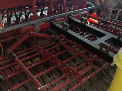 Bild 2:Einböck Rasenstriegel Sportstar