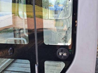 Bild 2:Bagger Kabine TB145