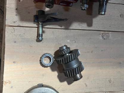 Bild 4:Teile für Zapfwellengetriebe für Steyr