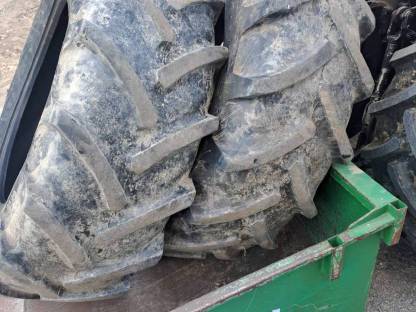 Bild 2:Reifen 480/70 R34