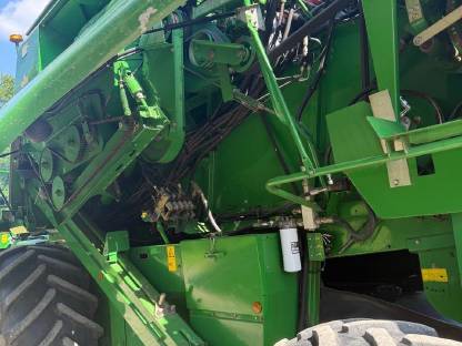 Bild 5:John Deere 9780 CTS Mähdrescher