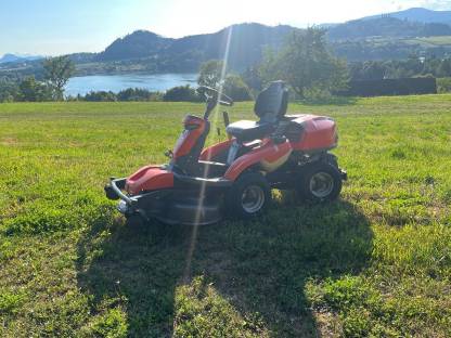 Husqvarna Rider R320 XAWD