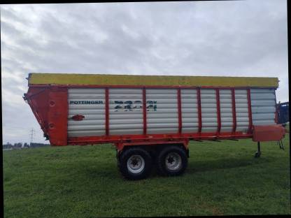 Bild 3:Silierwagen, Kratzbodenwagen Pöttinger