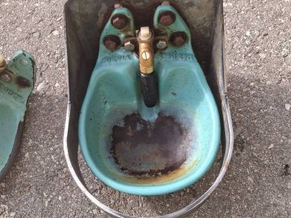 Bild 5:Suevia Tränker/Selbstränker