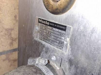 Bild 3:Miele Rohrmelkanlage