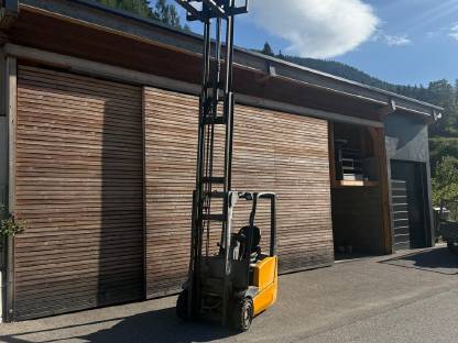 Bild 2:Jungheinrich 1,6-Tonner