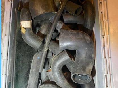 Bild 5:Massey Ferguson Teile