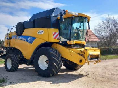Bild 9:New Holland CX 8070