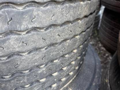 Bild 9:Lkw Reifen 445/45R19.5 für Tieflader, Anhänger, Kipper usw.