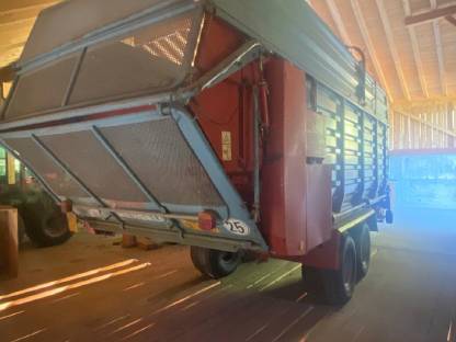 Bild 3:Mengele Ladewagen