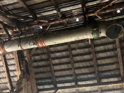 Bild 4:Heugebläse mit Teleskopverteiler