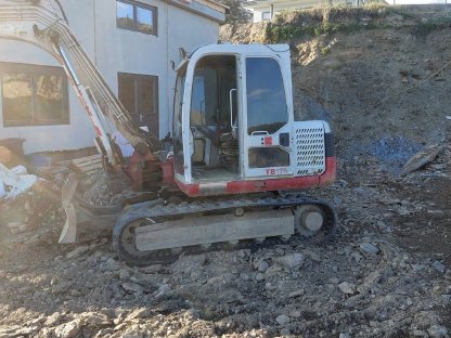 Takeuchi tb 175