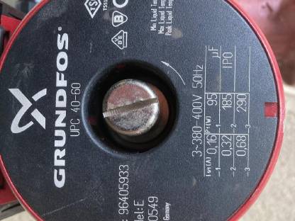 Bild 5:Grundfos UPS 40-60 Doppelpumpe