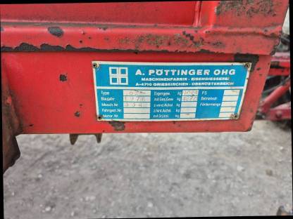 Bild 5:Miststreuer Pöttinger 3200