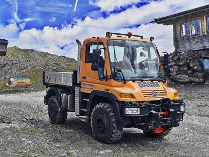 Unimog U400, 6 Zylinder, 290 PS