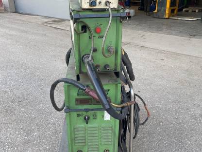 Bild 2:Fronius wassergekühlt Impulsschweißer