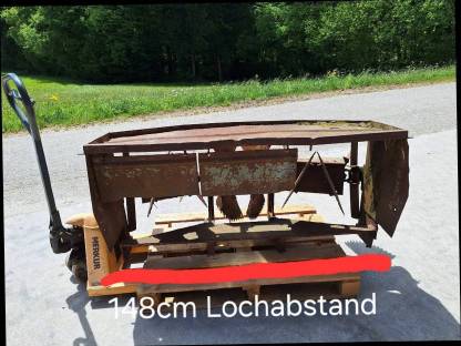 Bild 3:Streuwerk Dipl.-Ing. Schicht 2 t Miststreuer