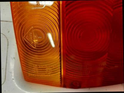 Bild 2:SAW Schlusslampen Deckel