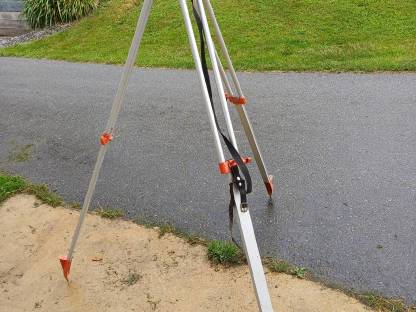 Bild 3:Verkaufe Stativ für Niveliergerät