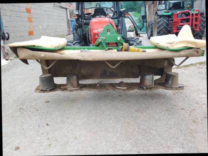 Bild 5:Frontmähwerk Krone Easy Cut