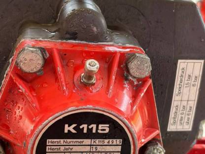 Bild 8:Feldspritze Holder IS-61 gut erhalten, einsatzbereit