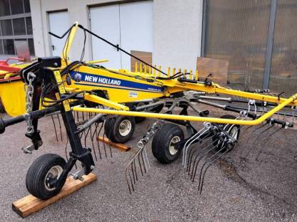Schwader New Holland 420