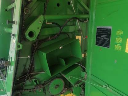 Bild 4:John deere 545 Rundballenpresse