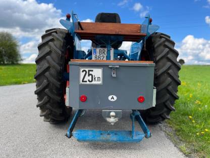 Bild 4:Oldtimer Traktor Fordson Major EZ 1956