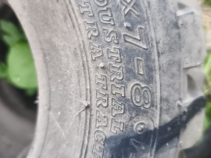 Reifen für Stapler