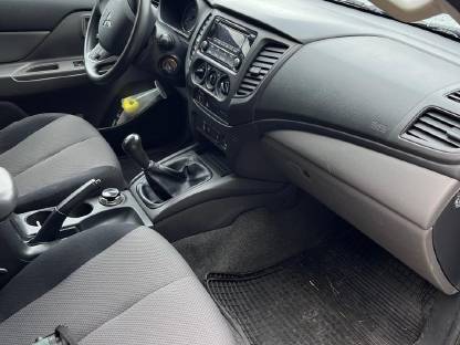 Bild 4:Mitsubishi L200 2,4 DI-D Basis