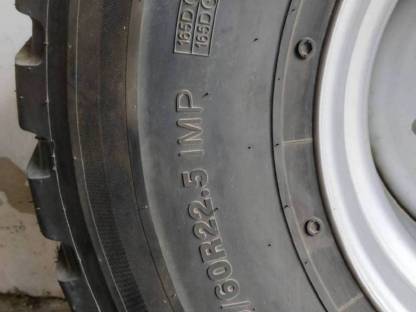 Bild 2:Reifen 560/60 R22.5 FlowMax FL 300