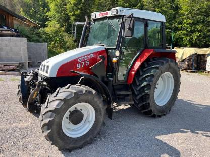 Traktor Steyr 975
