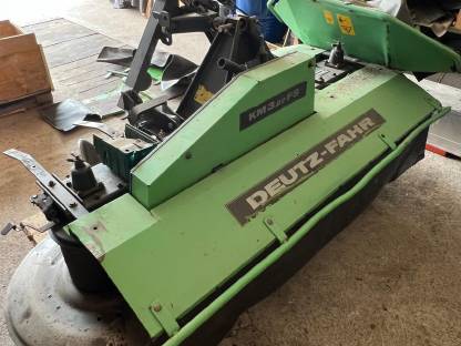 Deutz Frontmähwerk Ersatzteile