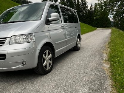 Bild 2:VW T5 Multivan Highline Atlantis Kleinbus