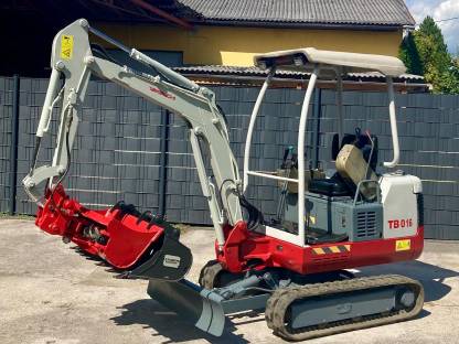 Bild 7:Takeuchi Minibagger TB 016