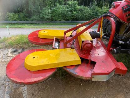 Bild 2:Fischer Sichelmulcher