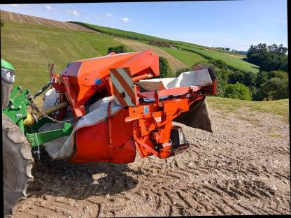 Bild 5:Kuhn Frontmähwerk FC 313