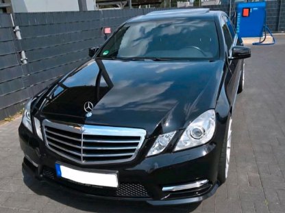 Bild 3:Suche Mercedes W124 oder 210-213