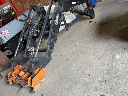 Bild 3:Hauer Frontlader für Steyr 8130